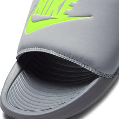 Nike Kadın Temel/Aktif Spor Ayakkabı