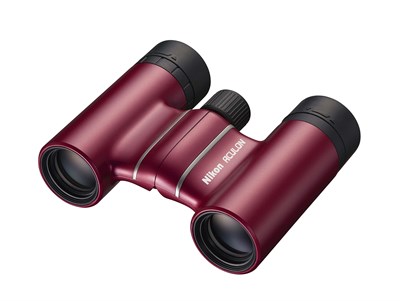 Nikon Aculon T02 8x21 dürbün (8li, 21 mm ön lens çapı), kırmızı