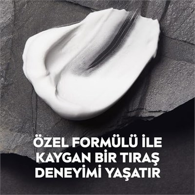 NIVEA MEN Erkek Deep Dimension Tıraş Köpüğü 200 ml, Kusursuz Tıraş,Aktif Karbon, Kaygan Tıraş Deneyimi