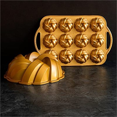 Nordic Ware 95377 Bundtlette Pan 75. Yıl Dönümü Örgülü Bundt Bites, Altın, 3,5