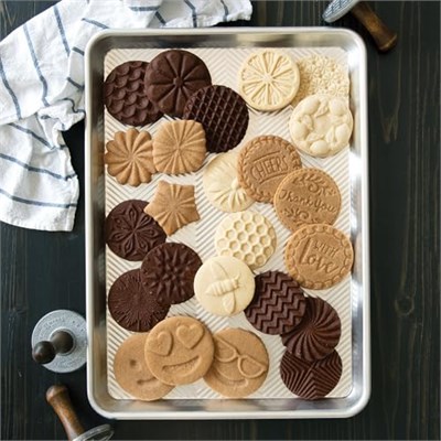 Nordic Ware Prizma yarı yaprak, metalik - Seçenekler: 1 paket, 1 Pack, 2 Pack, 9