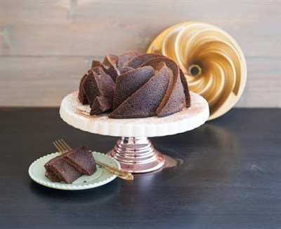 NordicWare Nordic Ware Bundt Cake Pan with Filigree Notches, Aluminium, gold, 22cm x 22cm x 10cm