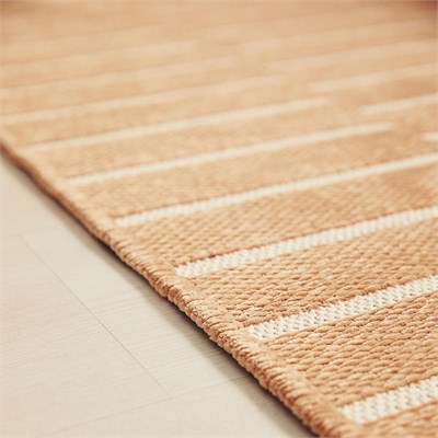 Ocean Home Textile Bej Renk Çizgi Desenli Şönil Halı Kilim 120 X 180 Cm