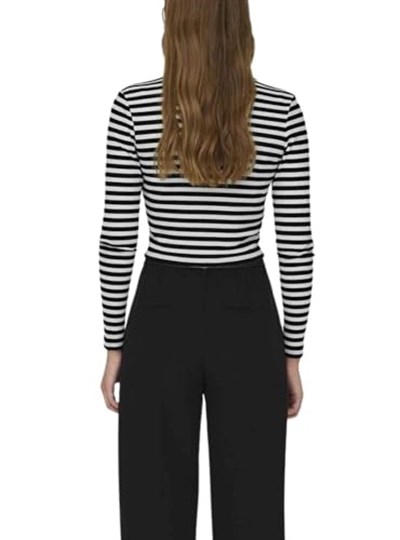 ONLY ONLELINA L/S CROPPED TOP JRS Tişört Kadın