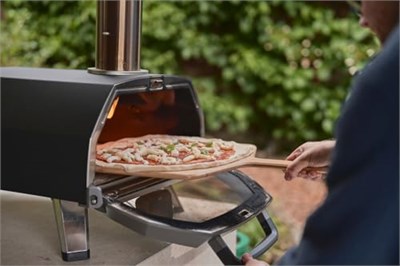 Ooni Karu 2 Pro Çok Yakıtlı Taşınabilir Pizza Fırını - Taş ve Termometreli Dış Mekan Odun Yakıtlı Pizza Makinesi - Arka Bahçe Pişirme için 16 İnç Fırın (Karu 2 Pro)