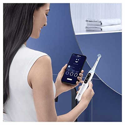 Oral-B iO 9 elektrikli diş fırçası / elektrikli diş fırçası devrim niteliğinde mıknatıs teknolojisi ve mikro titreşim, 7 temizleme programı, 3D diş yüzeyi analizi, renkli ekran ve şarj seyahat kılıfı,