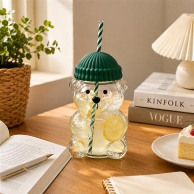 Orret Home 580 ML Ayıcık Desenli Cam Bardak Pipetli Silikon Kapaklı Soğuk Kahve Bardağı Şeffaf Cam Kupa Sevimli Ayıcık Bardak Bubble Tea Smoothie Milkshake Meyve Suyu İçecek Bardağı Çocuk ve Yetişkin