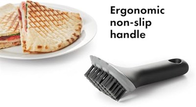 OXO 1312480 Good Grips elektrikli ızgaralar ve sandviç üreticileri için ızgara fırçası, siyah, 15 x 7,6 x 7,6 cm