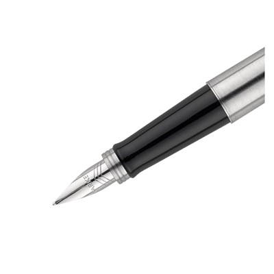 Parker Jotter Paslanmaz Çelik Krom Tasarımlı Dolma Kalem, Orta Kalınlıkta Uç, Mavi Mürekkep