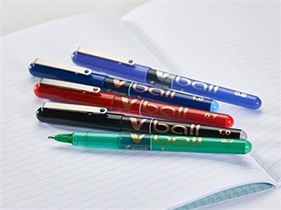 Pilot Vball 7 tükenmez kalem, sıvı mürekkepli, 0,7 mm uç, siyah, 3 adet, siyah, 131200301
