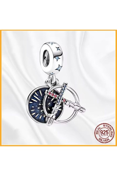 POSEİDONS JEWELLERY Jedi Kılıcı 925 Ayar Gümüş Charm Yeşil Tek Ebat