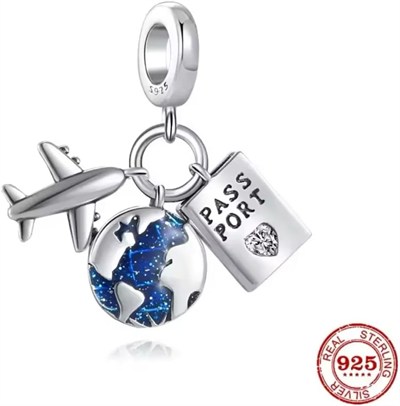 POSEİDONS JEWELLERY Üçlü Sallantılı Uçak,Dünya ve Kalp Temalı Pasaport Charm Mavi Tek Ebat