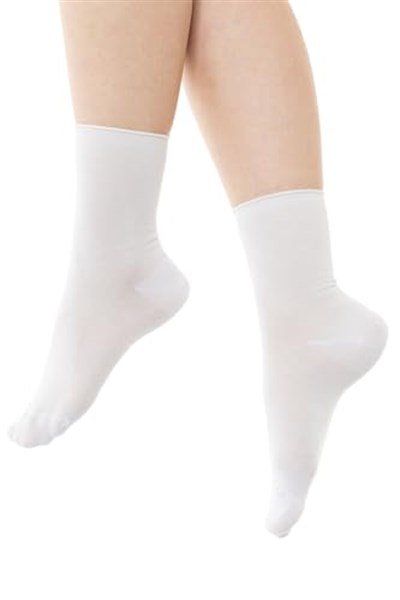 Premium Beyaz Lastiksiz Sıkma Yapmayan Kadın Bambu Soket Çorap - İz Yapmayan Bambu Çorap - 36-40