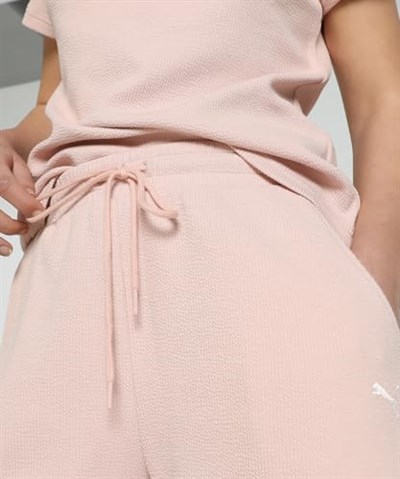 Puma Her High-Waist Kadın Bej Günlük Stil Şort