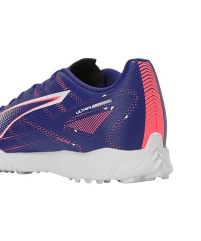 PUMA Ultra 5 Play Tt Futbol ayakkabısıUnisex Yetişkin