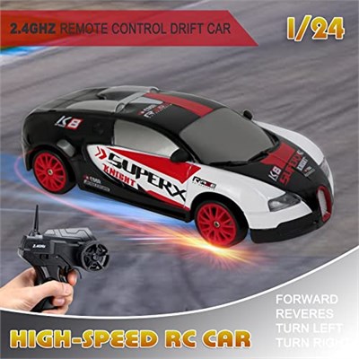 RC Drift Araba Uzaktan Kumanda Araba 2.4GHz 1:24 Ölçekli 4WD 15KM/H Yüksek Hızlı Model Araç LED Işıkları Sürüklenen Lastik Yarışı Spor Oyuncak Araba Yetişkin Erkek Kız Çocuklar için Hediye 2 Adet Şarj