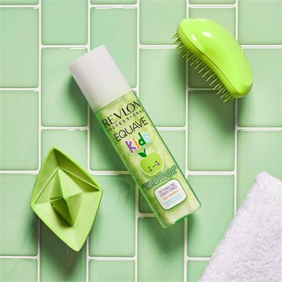 Revlon Equave Kids Detangling Elma Kokulu Anti Alerjik Saç Bakım Spreyi 200 Ml