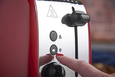 Russell Hobbs Ekmek kızartma makinesi [2 dilim için] Colours Plus paslanmaz çelik kırmızı (ekstra geniş yuvalar, 6 kademeli hızlı kızartma, kaldırma ve kontrol, buz çözme, ısıtma, 1600W) Toaster 26554