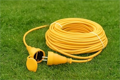 Seyyar Uzatma Kablosu, Erkek ve Dişi Fiş Kaplinli, Kapaklı Prizli, 3x2.5 mm, Kalın Kablo, Bahçe, Şantiye, Atölye ve Dış Mekan Kullanımına Uygun, Gü - Seçenekler: 10 Metre, 20 Metre, 30 Metre, 40 Metre