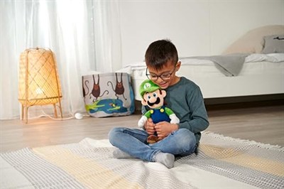 Simba, 109231011, Super Mario Luigi Peluş Figür, Özel ve Detaylı Tasarım, Dayanıklı Kumaş, 30 Cm