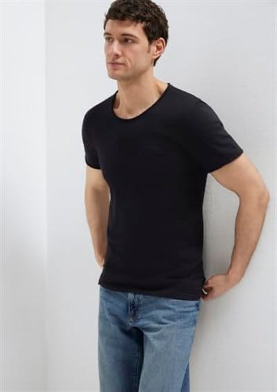 Siyah Basic Tişört Fitted/Vücuda Oturan Kesim 062772-26341