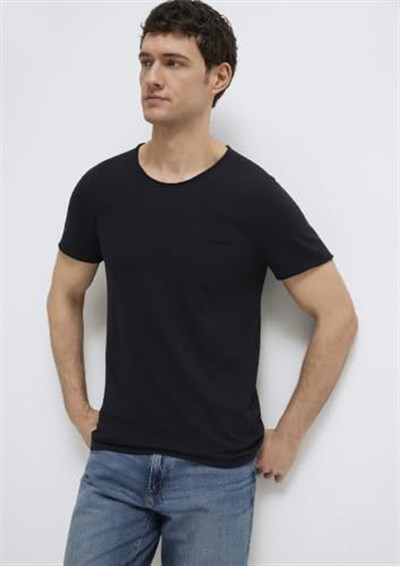 Siyah Basic Tişört Fitted/Vücuda Oturan Kesim 062772-26341