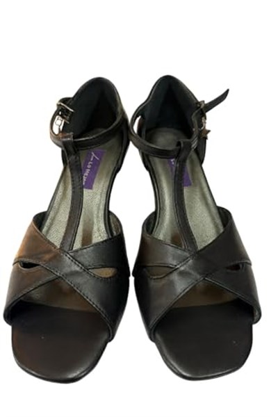 SİYAH DERİ T MODEL LATİN-SALSA-TANGO DANS VE SALON AYAKKABISI 7 CM 11 PONT KADEH MODEL KAPALI TOPUK