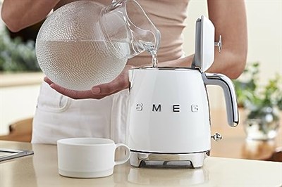 SMEG - Chaleira Anni50 KLF05WHEU