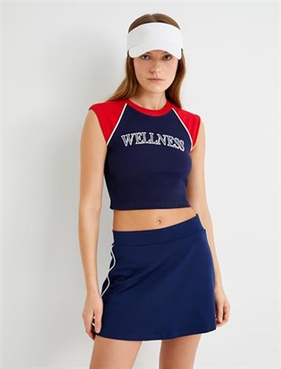 Spor Kolsuz Crop Tişört Renk Bloklu Yuvarlak Yaka Baskılı Ribanalı Slim Fit