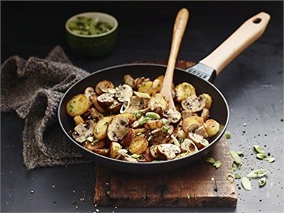 Staub Ahşap Saplı Döküm Kızartma Tavası