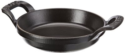 Staub Mini Güveç Tenceresi (Güveç Tenceresinin İçi Mat Siyah Emaye Kaplıdır) Siyah - Seçenekler: 12 cm, 15 cm, 15 x 11 cm, Yuvarlak, Oval, Dikdörtgen