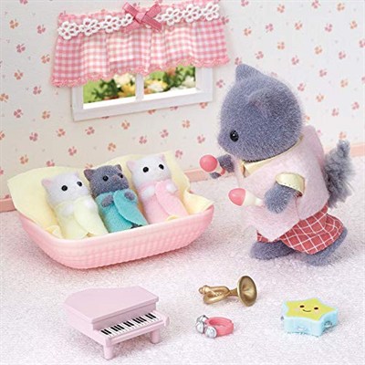 Sylvanian Families 5458 İran Kedisi Üçüz, Renkli
