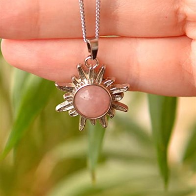 Taş Sandığı Pembe Kuvars Taşı Güneş Kolye