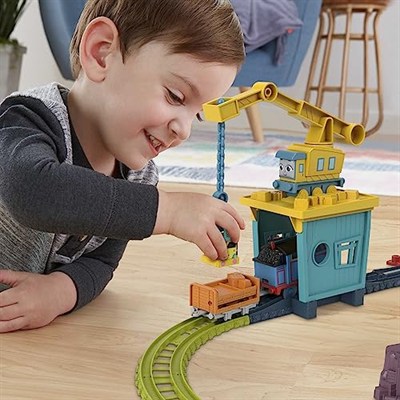Thomas & Friends Fisher-Price Thomas ve Arkadaşları™ Carly ve Sandy Oyun Seti Fisher-Price Thomas ve Arkadaşları Carly ve Sandy Oyun Seti, motorlu tren ve pist seti HDY58