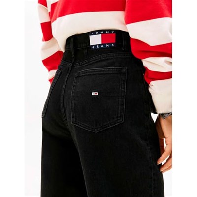 Tommy Jeans MOM JEAN UHR TPR AI4185 Jeans Kadın