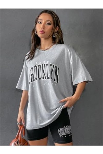 TrendSeninle Kadın Gri Oversize Brooklyn Baskılı Taytlı Takım