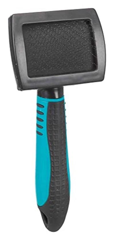 TRIXIE Yumuşak metal kıllı yumuşak fırça – kauçuk plastik sap – kıvırcık saç, uzun saç, kısa saç ve kaba saçlar için – siyah/mavi – 7 x 16 cm – 24131