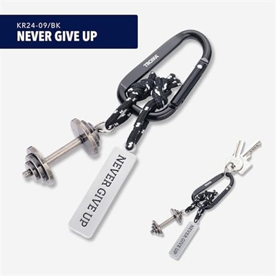 TROIKA Fitness NEVER GIVE UP anahtarlık, karabina kancalı, dekoratif tırmanma halatında 2 kolye ucu: Dambıl ve plaka, çinko alaşım, krom kaplama, siyah, gümüş rengi orijinal, Siyah/Gümüş Renkleri,