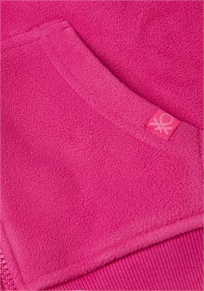 United Colors of Benetton Erkek Çocuk Kırmızı Etiket Detaylı Sweatshirt - Seçenekler: 2 Yıl, 2-3 YAŞ, 3-4 Yıl, 4-5 Yıl, 4/5 Yıl, 11-12 Yıl...
