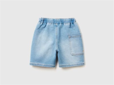 United Colors of Benetton Erkek Çocuk Açık Denim Yan Cebi Logo İşlemeli Büzgü İpli Denim Bermuda Şort