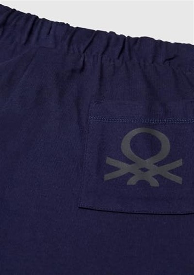 United Colors of Benetton Erkek Çocuk Lacivert Arka Cebi Logo Baskılı Beli İpli Şort
