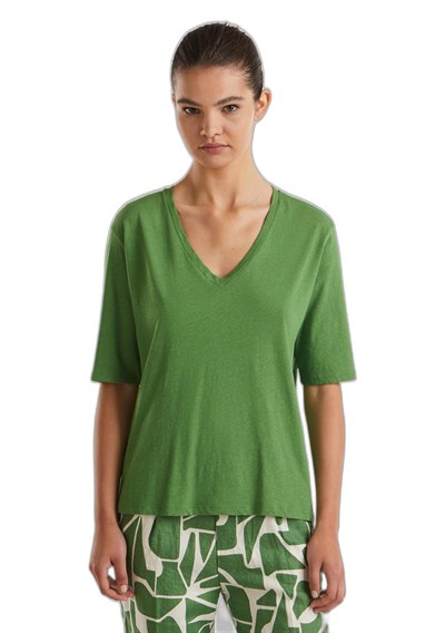United Colors of Benetton Pamuk Keten Karışımlı V Yaka Rahat Kesim T-Shirt T-Shirt Kadın