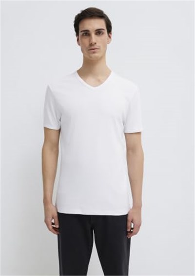 V Yaka Beyaz Basic Tişört Fitted/Vücuda Oturan Kesim 063748-620