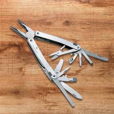 Victorinox 3.0224.3CN SwissTool Spirit XBS