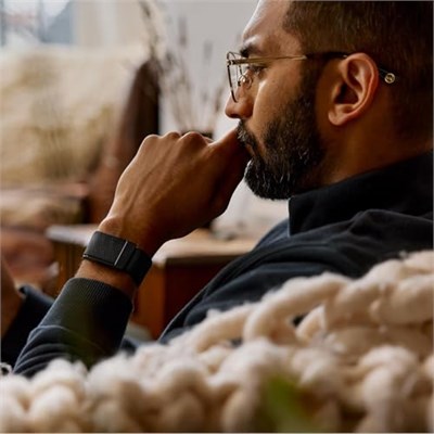 Whoop 5.0 Peak – Sağlık ve Fitness Takipçisi – 12 Aylık Üyelik – 24/7 Aktivite ve Uyku İzleyici, Kalp Atış Hızı, HRV, Stres Monitörü, Kişiselleştirilmiş Koçluk, Healthspan – 14+ Gün Pil Ömrü