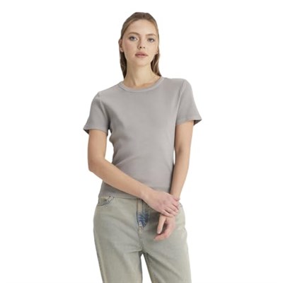 Wrangler Bisiklet Yaka T-shirt W241600 T-shirt Kadın