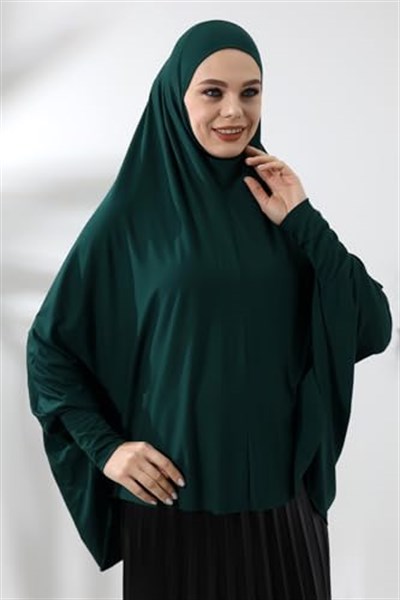 Zümrüt Yeşili Hazır Pratik Sultanbaş Tesettür Kollu Penye Sufle Eşarp Hijab