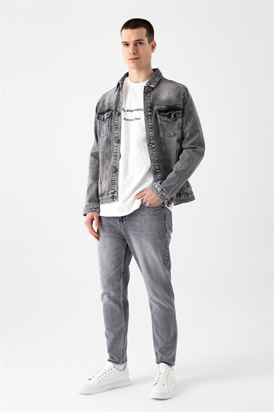 Paça Yıpratmalı Tapered Jean