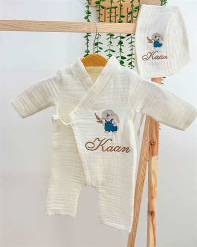 Kimono Model Kruvaze Yaka Müslin Bebek Tulum ve Şapka Takımı
