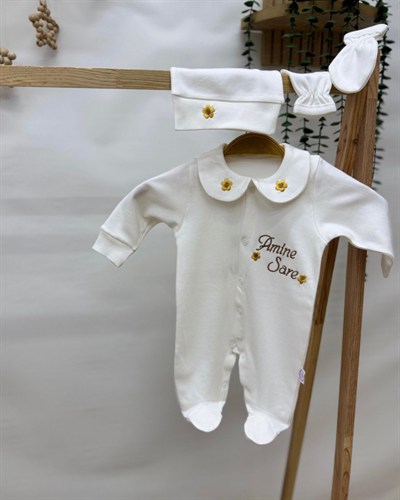 Kişiye Özel İsimli Bebe Yaka Müslin Tulum Seti
